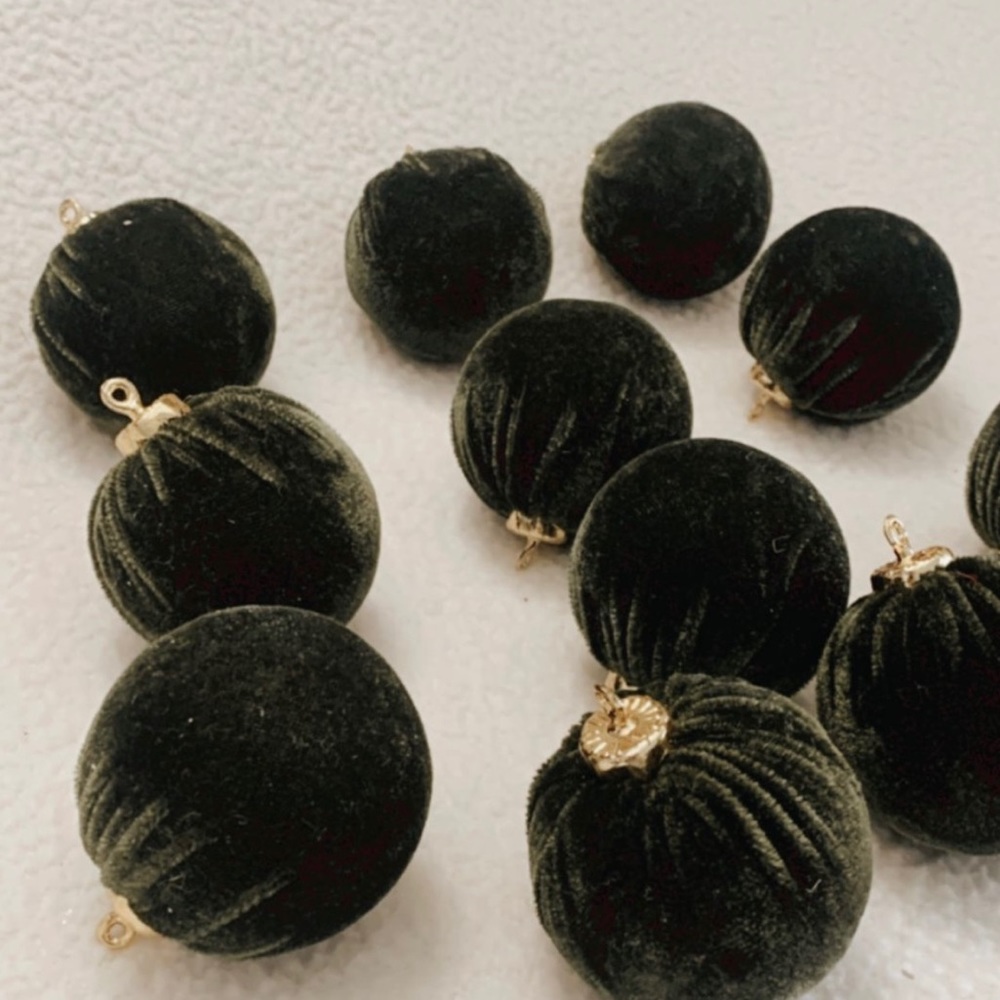 GREEN VELVET AND GOLD CHRISTMAS ORNAMENTS